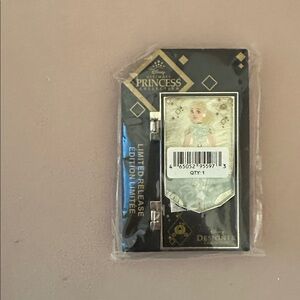 Disney Cinderella Designer Hinged Pin Limited Edition 3in Princess Collectible